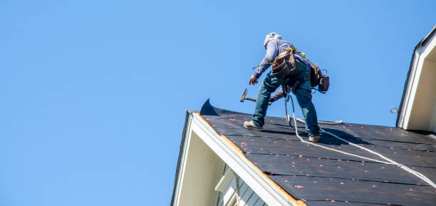 Best Roof Maintenance Services  in Happy Valley, OR